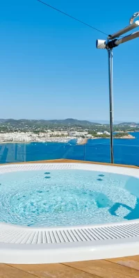 Villa moderna di lusso unica con vista spettacolare a Santa Eulalia