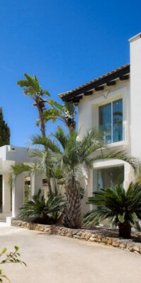 Una villa de lujo en Cala Jondal: su personificación de la vida VIP en Ibiz