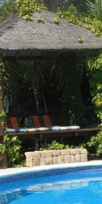 Preciosa villa en la encantadora zona de San Agustín con un gran jardín