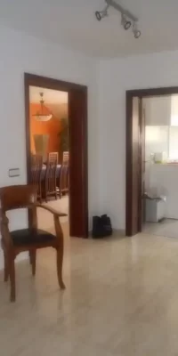 Preciosa villa en la encantadora zona de San Agustín con un gran jardín