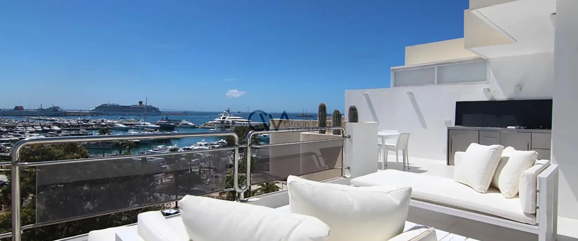Protégé : Magnifique Penthouse en première ligne dans la ville d’Ibiza avec des vues spectaculaires