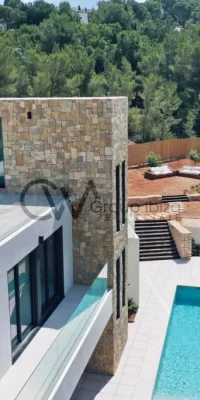 Villa flambant neuve dans la communauté exclusive de Roca Llisa – La vie de luxe redéfinie