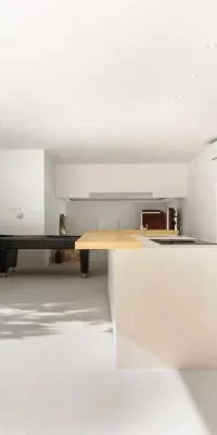 Außergewöhnliche moderne Familienvilla in Meeresnähe in Cala de Bou