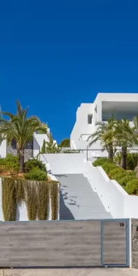 Exquise Villa de Luxe avec Vue Panoramique sur la Mer et Licence de Location à Cala Moli