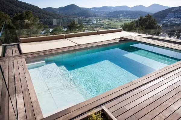 Moderne Villa mit fantastischem Blick in Cala Llonga zum Verkauf