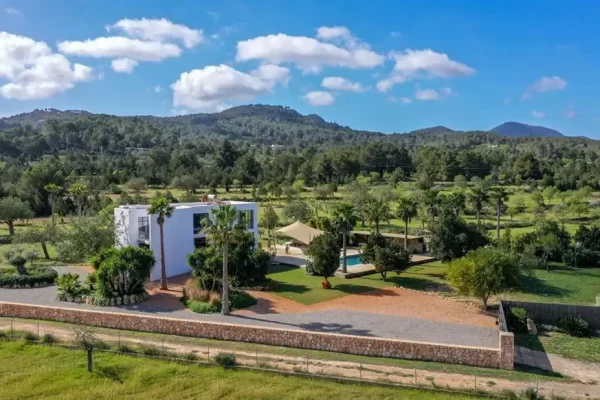 Die wichtige Rolle eines Anwalts beim Verkauf einer Immobilie auf Ibiza