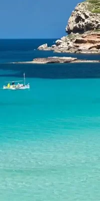 Luxurious six-bedroom villa in a luxury urbanization in Cala Conta