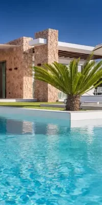 Luxurious six-bedroom villa in a luxury urbanization in Cala Conta