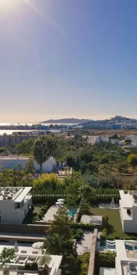 Luxe villa in de exclusieve wijk Talamanca op Ibiza