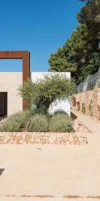 Moderna villa di lusso con splendida vista panoramica sul mare