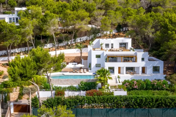 Modern villa with six bedrooms for sale in Es Cubells
