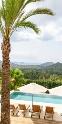 Moderne Villa mit sechs Schlafzimmern zum Verkauf in Es Cubells