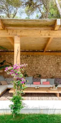 Moderne Villa mit sechs Schlafzimmern zum Verkauf in Es Cubells