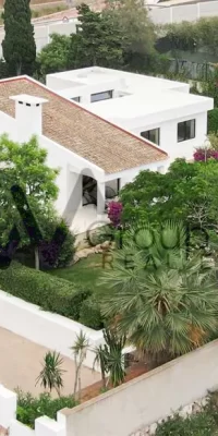 Villa de ville récemment rénovée à 5 minutes de la ville d’Ibiza