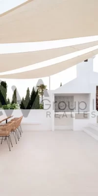 Villa de ville récemment rénovée à 5 minutes de la ville d’Ibiza