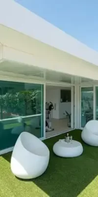 Villa ultramoderna con 7 camere da letto e guest house a Can Pep Simo Talamanca