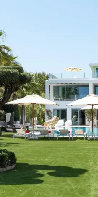 Villa ultramoderna con 7 camere da letto e guest house a Can Pep Simo Talamanca
