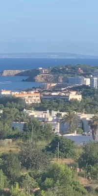Villa mit wunderschönem Meerblick zum Verkauf in Cala Llenya