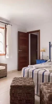 Villa mit wunderschönem Meerblick zum Verkauf in Cala Llenya