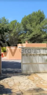 Villa de bonne taille dans une campagne idyllique à Can Furnet – près de la ville d’Ibiza