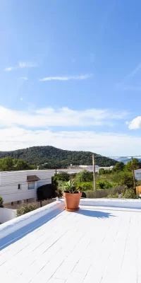 Una casa piena di comfort nella bellezza naturale in vendita