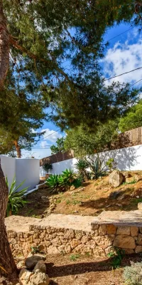 Una casa piena di comfort nella bellezza naturale in vendita