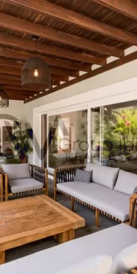 Prachtige villa met natuurlijke tuin en fantastische privacy