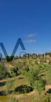 Terreno eccezionale per due lussuose ville con vista panoramica sul mare e tramonto a Cala Tarida