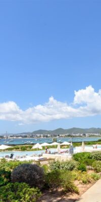 Prachtig appartement met panoramisch uitzicht in Es Pouet, Talamanca, Ibiza