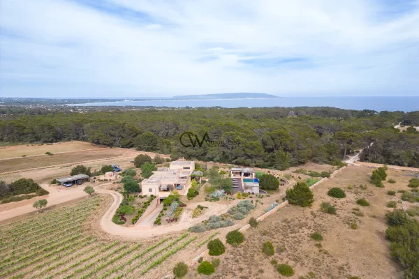 Impressionnante villa à cinq minutes en voiture de San Francisco Formentera