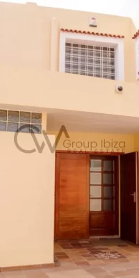 Villa vicino a Santa Gertrudis e vicino alla scuola Morna