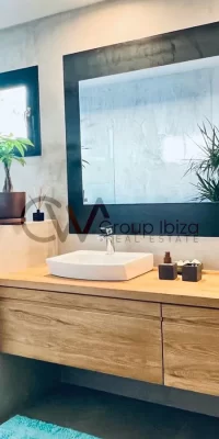 Een moderne luxe huis opnieuw gedefinieerd in Sant Jordi