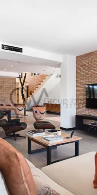 Een moderne luxe huis opnieuw gedefinieerd in Sant Jordi