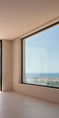 Luxuriöse Villa mit 4 Schlafzimmern und atemberaubendem Meerblick