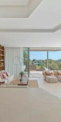 Fantastique villa de 6 chambres à vendre