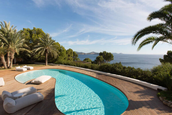 Luxurious villa in Es Cubells with rental license