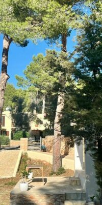 Ruime villa in aantrekkelijke Ibiza-stijl