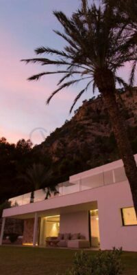 Villa de luxe à Es Cubells avec permis de location