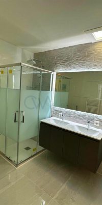 Herenhuis met twee slaapkamers te huur