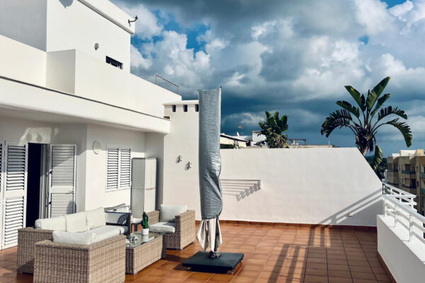 Penthouse of 120 m² and 70 m² Terrace
