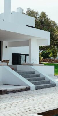 Villa moderna con vista spettacolare a Ibiza