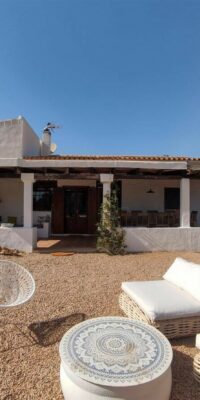 Villa élégante avec piscine et charme champêtre