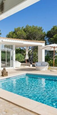 Villa exclusive hors marché en première ligne