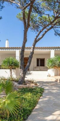 Villa exclusive hors marché en première ligne