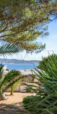 Villa exclusive hors marché en première ligne