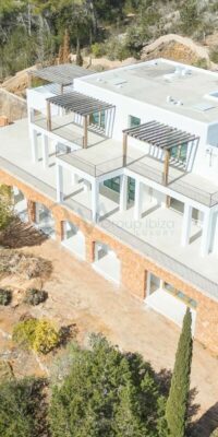 Exklusive Villa mit Meerblick und ultimativer Privatsphäre