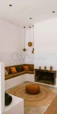 Bohemian Chic Villa with Guesthouse in Sant Jordi
