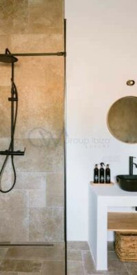 Bohemian Chic Villa with Guesthouse in Sant Jordi