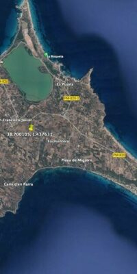 Land with licence in Formentera with beautiful house