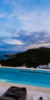 Villa de 6 chambres avec vue panoramique sur la mer à Roca Llisa